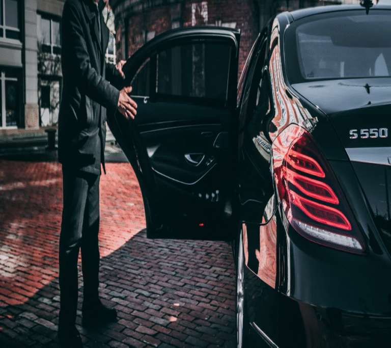 London to Heathrow Taxi: Comfortable and Reliable Airport Transfers with MiniCabRide Limited